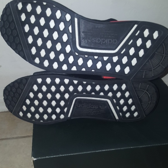 Adidas NMD R1 - Picture 5 of 8